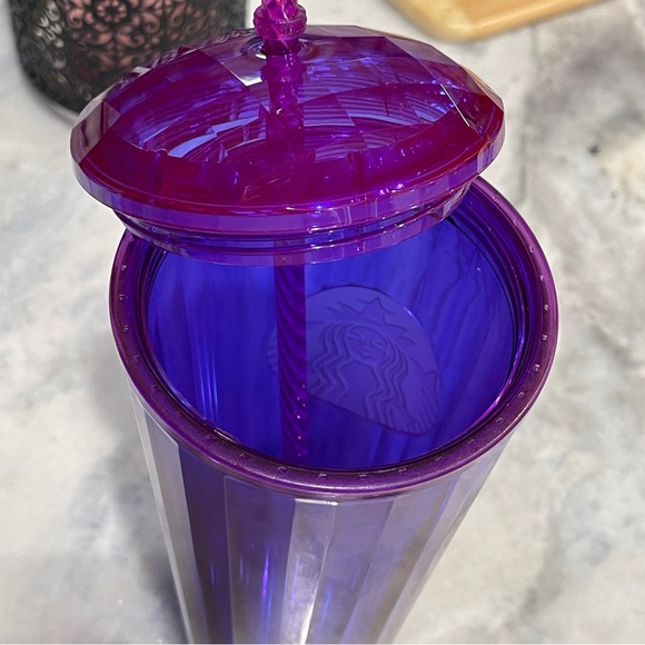 Starbucks NWT Radiant laser Purple Tumbler with Straw 24 oz - Picture 6 of 7